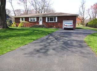 157 Dutch Rd, East Brunswick, NJ 08816