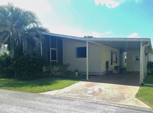 725 Lake Larch Dr, Lakeland, FL 33805