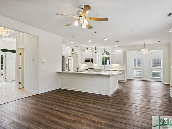 4th image of 15 Williams Drive