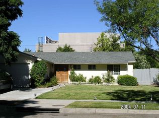 6308 Kenwater Ave, Woodland Hills, CA 91367