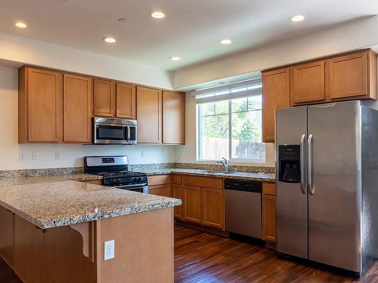 Spacious Townhomes in 22 Unit Gated Community in Spring Valley — Photo 7