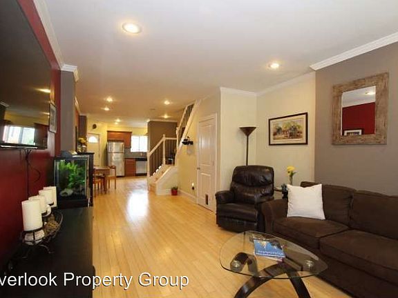 3rd image of 1411 E Berks St