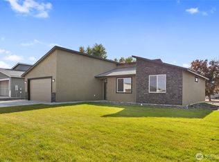 522 S Dorsing St, Moses Lake, WA 98837