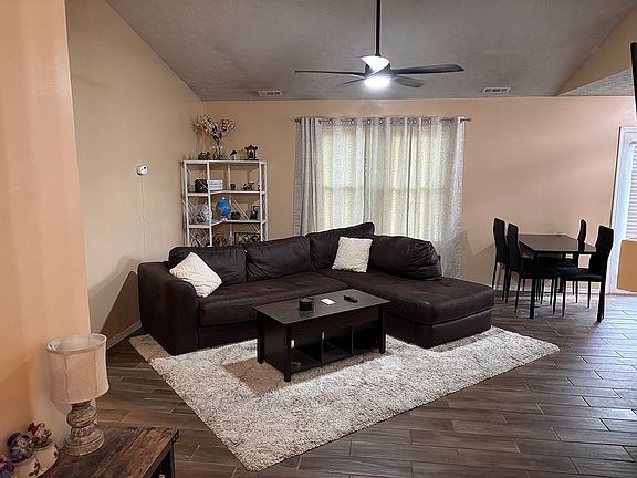 2nd image of 4566 Cove Point