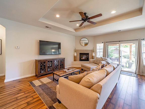 4th image of 10857 Martin Terrace Ct