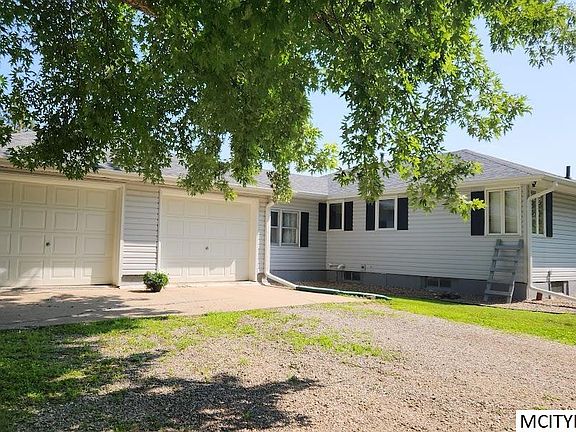 2nd image of 4594 Vine Ave