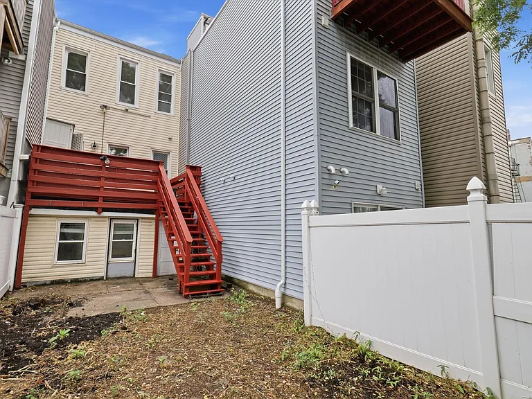 491 Mercer St #2 — Photo 31