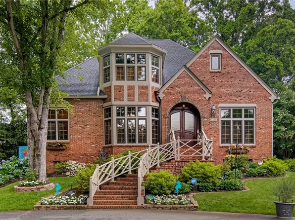 3705 Bradwyck Cir, Winston Salem, NC 27104