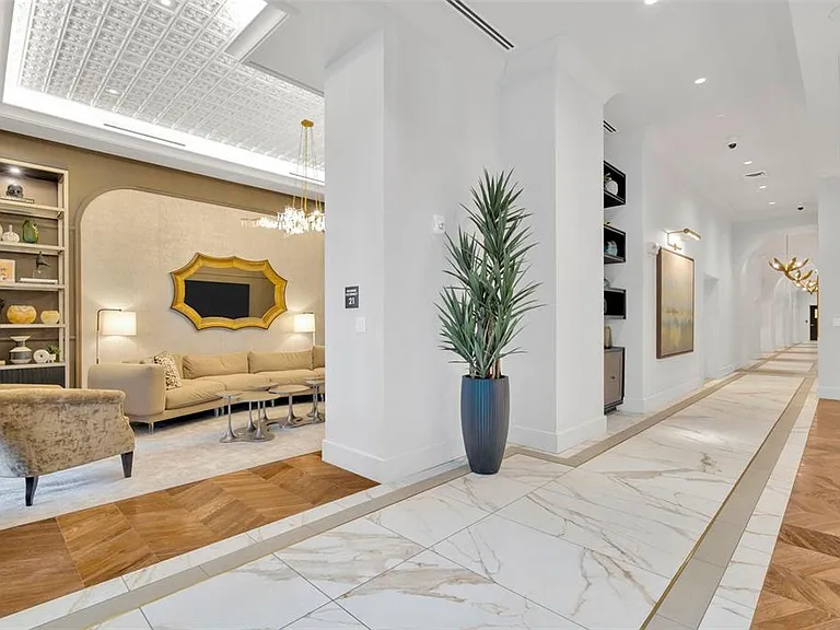 2910 W Barcelona St #1004 — Photo 38