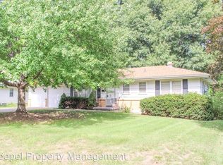 9802 E 80th St, Raytown, MO 64138