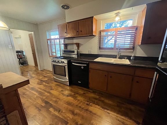 4th image of 3725 Cork Pl