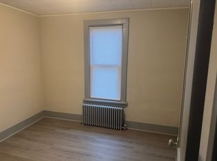 910 Oliver St APT 2, North Tonawanda, NY 14120