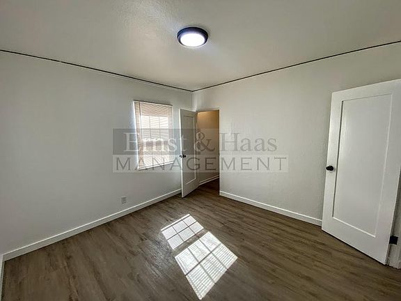 4th image of 824 Belmont Ave #824