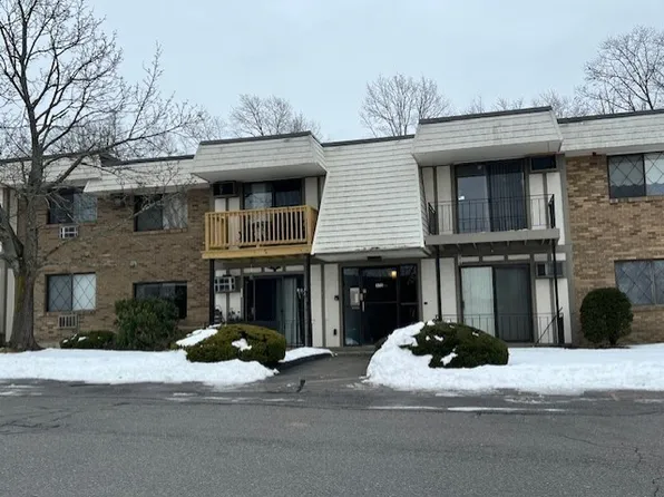 375 Merrimack St APT 17, Methuen, MA 01844