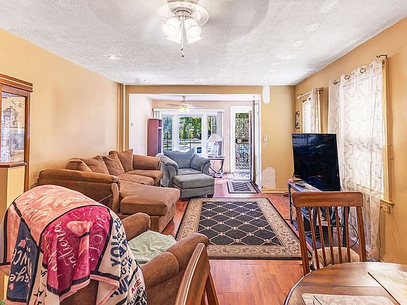 4th image of 4311 Avenue K