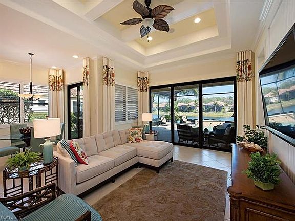 2nd image of 9014 Isla Bella Cir