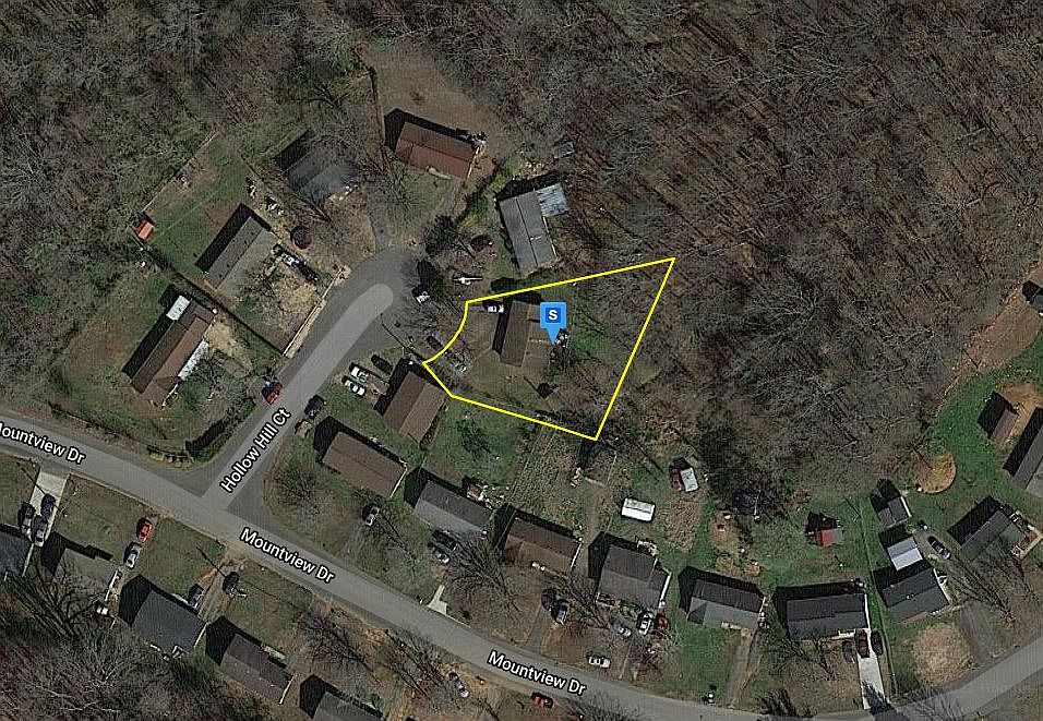 1st image of 172 Hollow Hill Ct