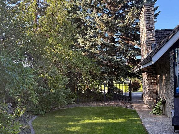 5th image of 23 Westbrook Dr NW #B