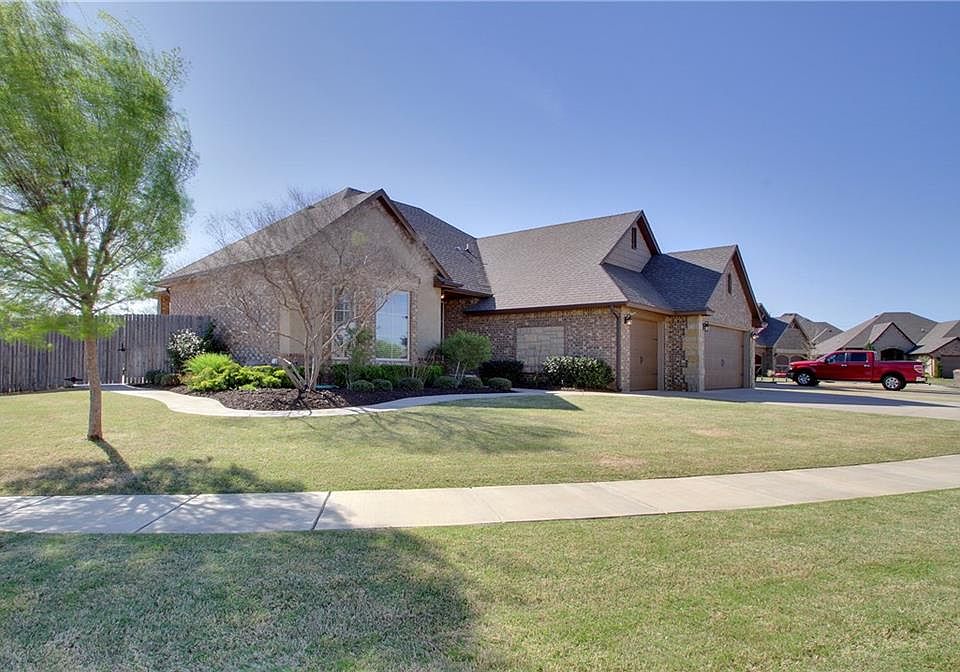 1st image of 19512 Brookshire Ct