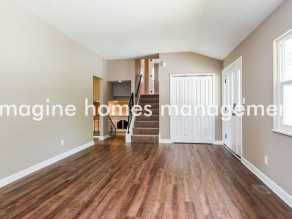 5th image of 6737 Forest Glen Ave