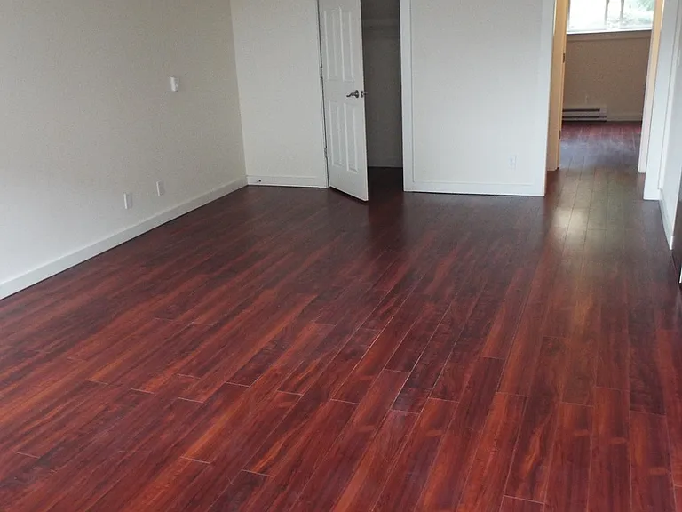 Lawton Park Apartments — Photo 6