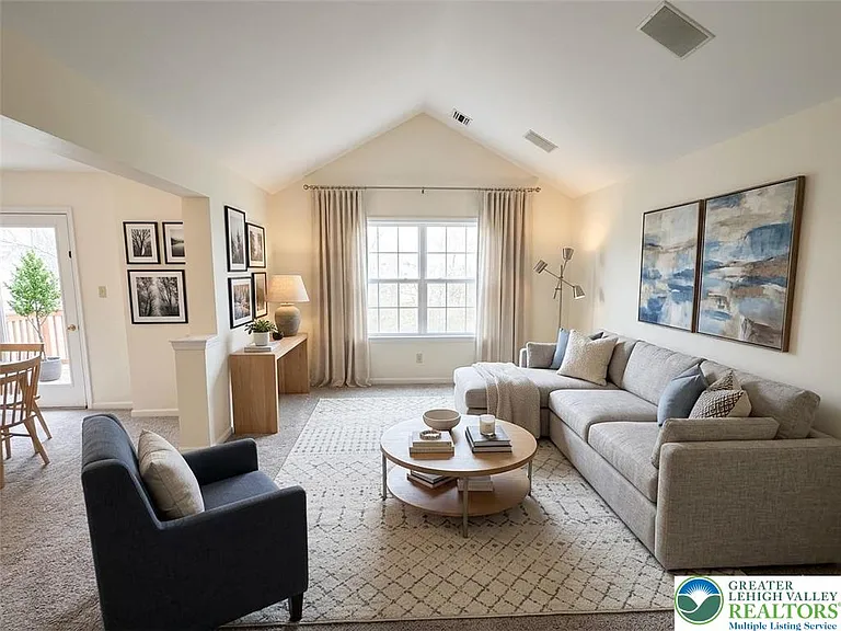 168 Lindfield Cir — Photo 4