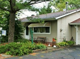 7563 Maddock Rd, North Ridgeville, OH 44039