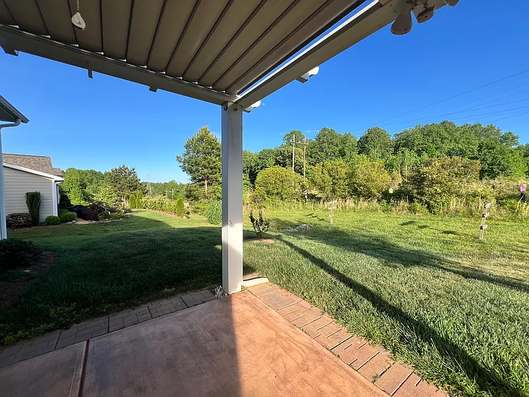9210 Carneros Creek Rd — Photo 17