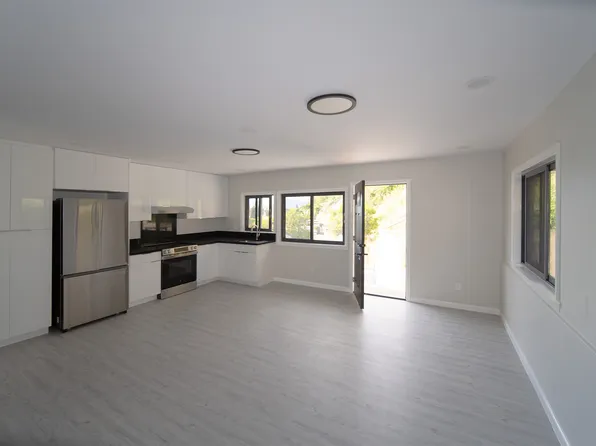 99-806A Aliipoe Dr, Aiea, HI 96701