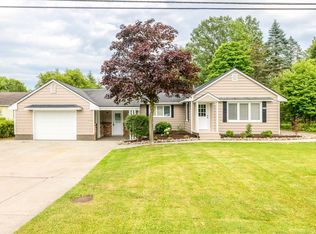 1830 Leland Rd, Smiths Creek, MI 48074