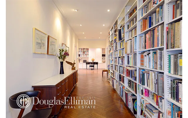 Sold by Douglas Elliman | media 20