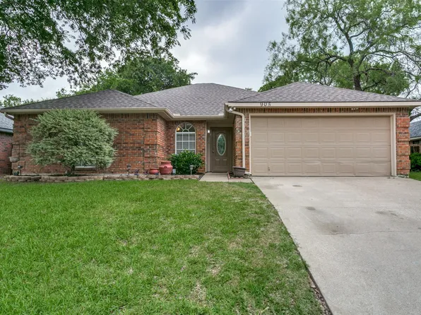 905 Wildwood Cir, Grapevine, TX 76051