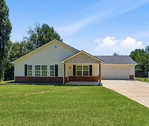 3rd image of 275 Jack Russell Rd