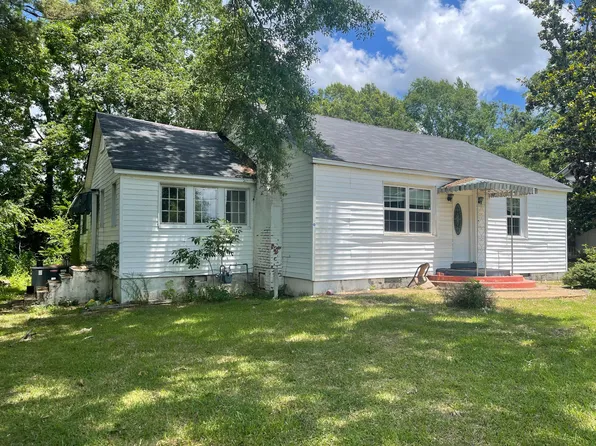 61 Carr St, Louisville, MS 39339