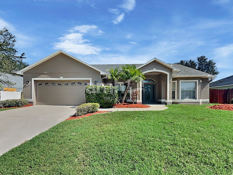 1st image of 1805 Farris Dr