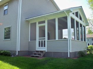 11 Elmwood Dr, Rutland, VT 05701