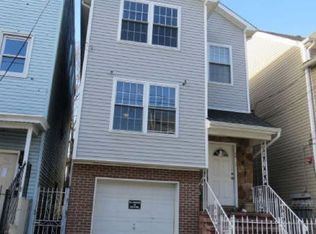 90 Mercer St, Paterson, NJ 07524