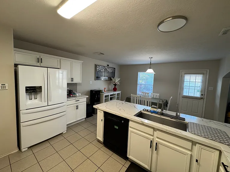 4222 Inkberry Valley Ln — Photo 11