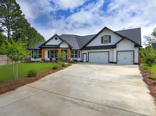8012 Mobile Hwy, Pensacola, FL 32526
