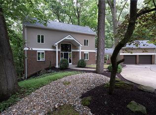 9843 Woodland Rd N, Pittsburgh, PA 15237