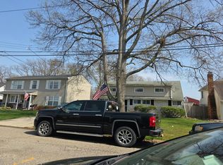 6 Cozy Cor, Avenel, NJ