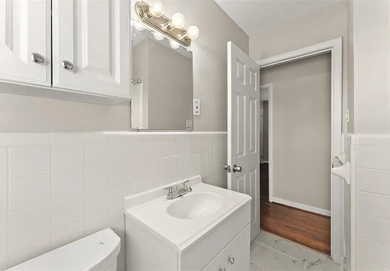 2352 Elmwood Cir SE — Photo 22