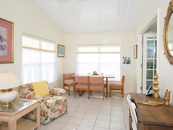 3rd image of 336 Macadamia Dr