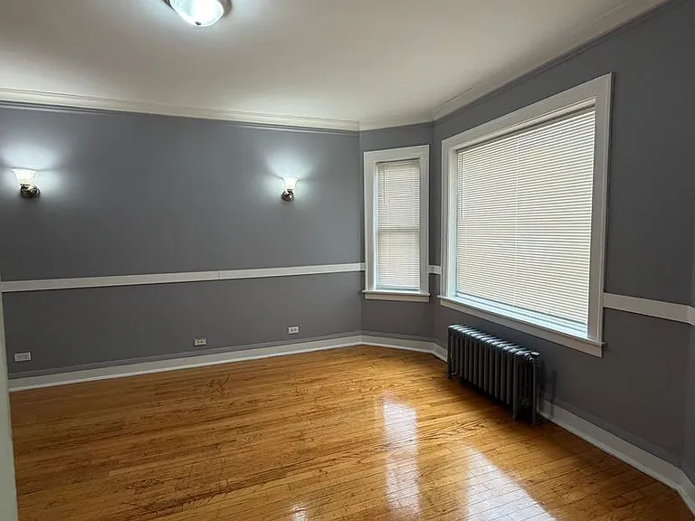7705 S Laflin St — Photo 10