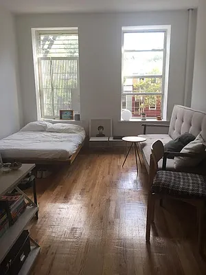 Rented by Lang Realty LLC | media 3