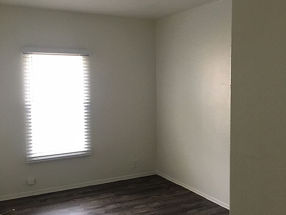 5th image of 11966 Greensbrook Forest Dr