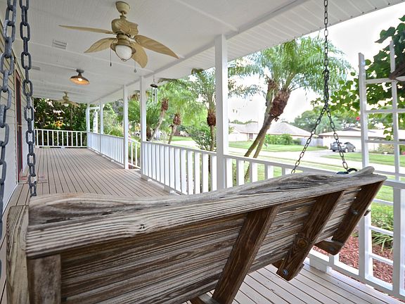 4th image of 1034 Palos Verde Dr