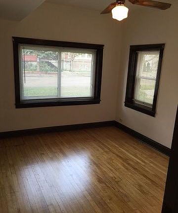 2nd image of 4937 W Montana St #Garden