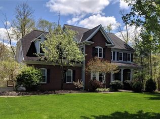 320 High Blf, Aurora, OH 44202