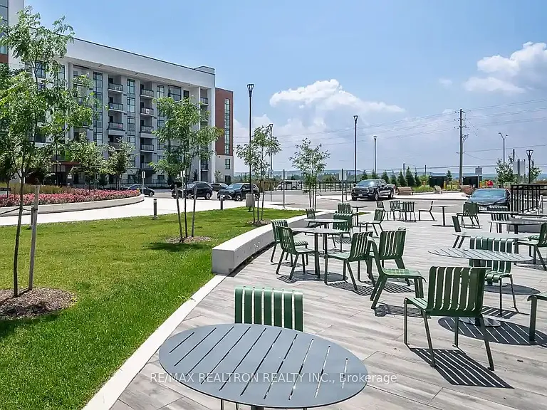 470 Gordon Krantz Ave #401 — Photo 14